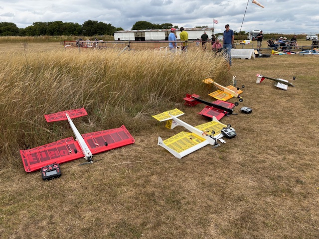 Your Chairman's words on the Fun-Fly weekend. 5 Your Chairman's words on the Fun-Fly weekend. 5