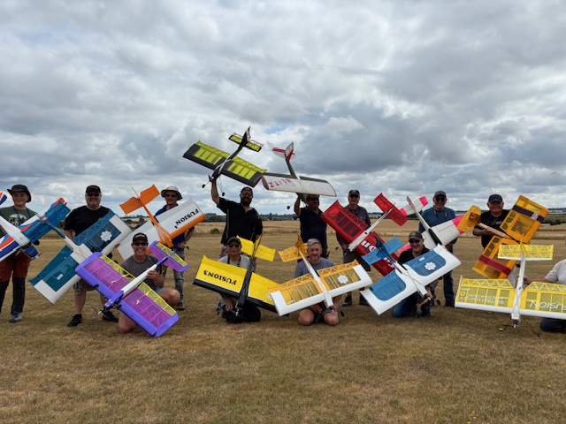 Your Chairman's words on the Fun-Fly weekend. 6 Your Chairman's words on the Fun-Fly weekend. 6